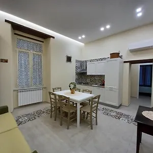 Appartamento Dimora Lazzarella, Napoli