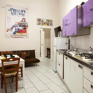 Appartamento Cinema House At The Historical Center By Wonderful Italy, Napoli